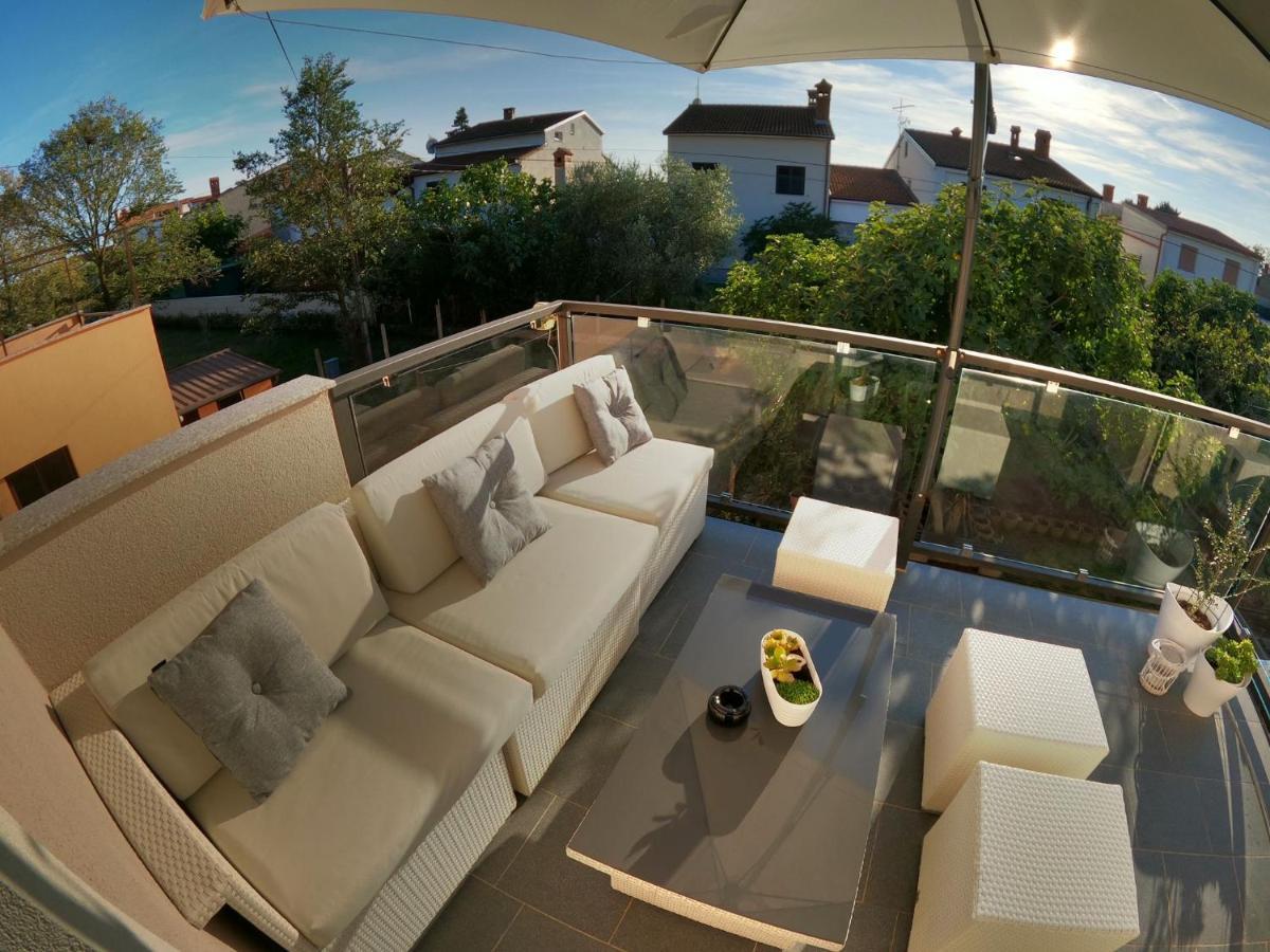 Apartment Natalia Valbandon Экстерьер фото